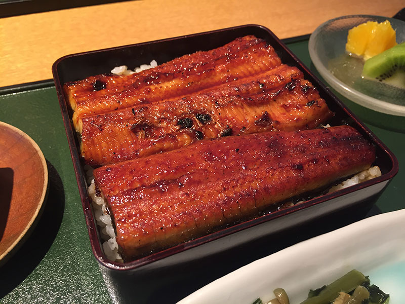 「旬彩 猪名野」の「うな重膳」